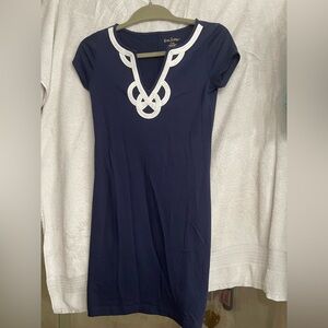 NWT. Lilly Pulitzer XXS Navy dress